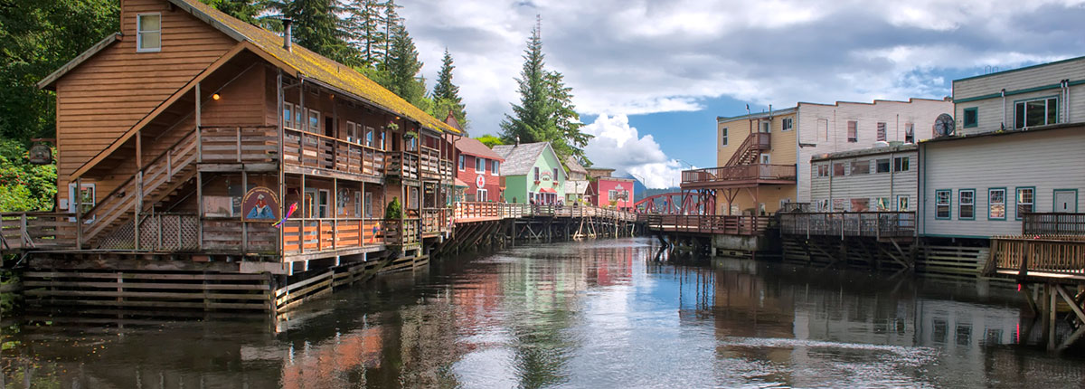 picturesque view of creek street in ketchikan