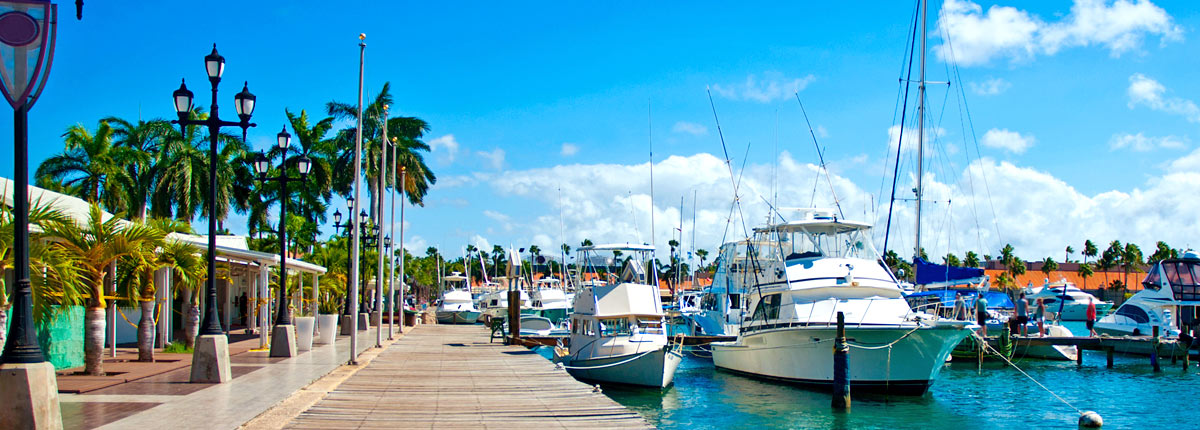 marina dock in aruba