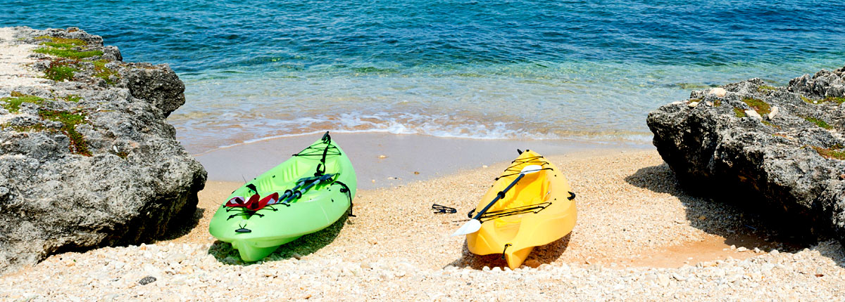 kayak on the calm waters of grand cayman