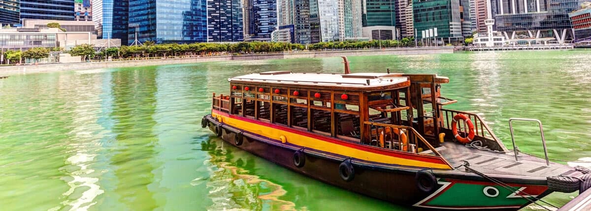 boat in harbor in singapore