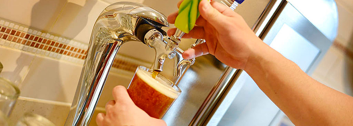 grab a beer at the beer station on carnival